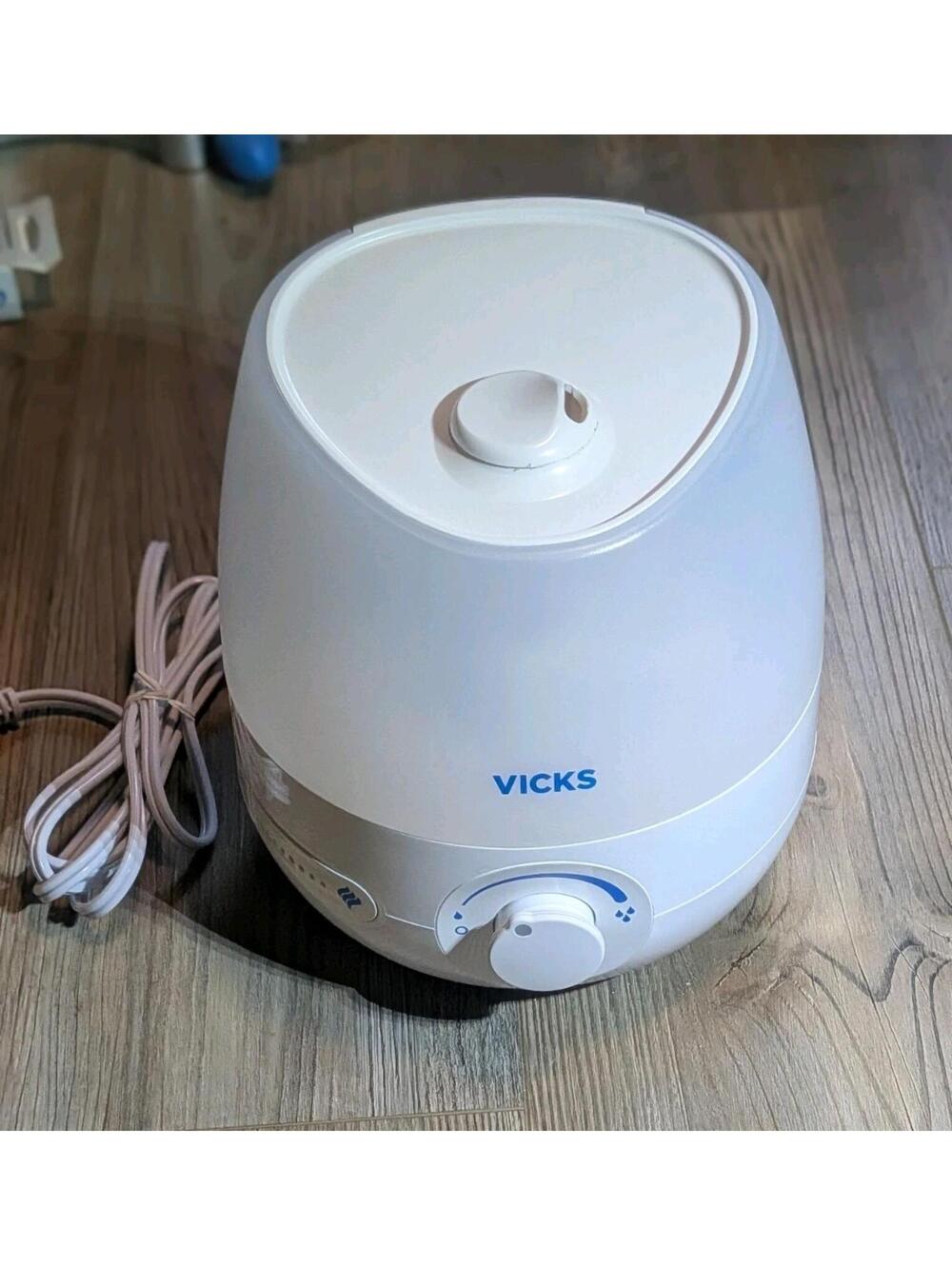 VICKS 3-in-1 Sleepy Time Cool Mist Humidifier Diffuser Night-Light Tested